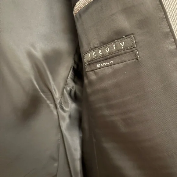 Men’s Theory sports coat 40 regular